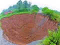 湖北荊門33次大面積塌陷 農民不敢下地勞作